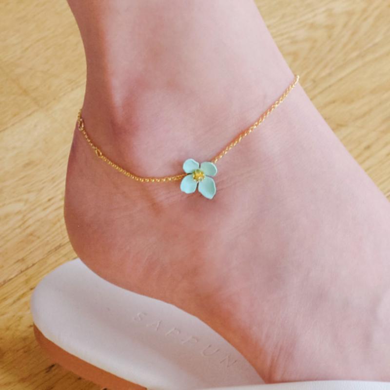 Dana Burton Petite Bianca Flower Anklet