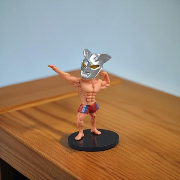 Anime Ultraman model, 10cm
