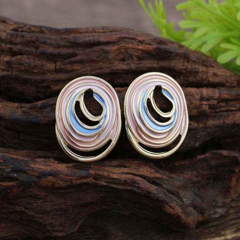 New Enamel Geometric Flower Stud Earrings Women's Fashion Simple Irregular Flower Summer Versatile Earrings