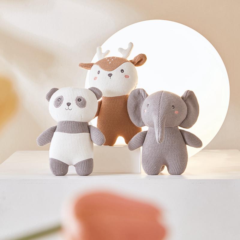 18cm Kawaii Plush Elephant Pig Panda Bear Bunny Rabbit Deer Cartoon Knit Animal Doll Baby Appease Sleeping Hug Pillow Nice Gifts
