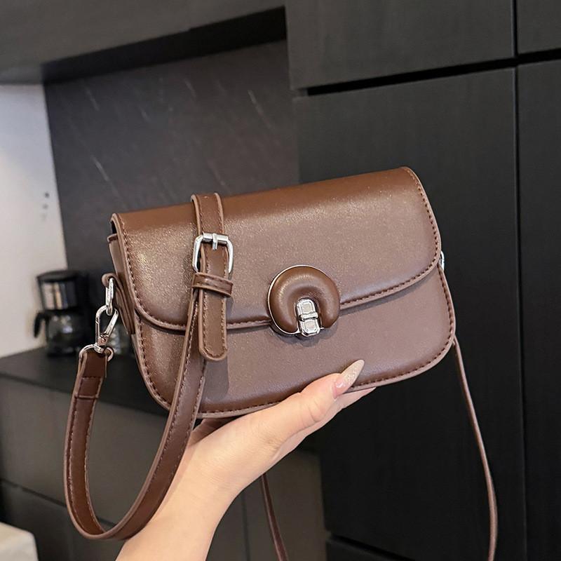 IELGY Fashion One-Shoulder Diagonal Bag Ladies Pu Small Square Bag