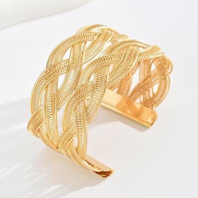 Exaggerated Fashion Web Chain Cross-Weave Openwork Bracelet Metal Adjustable Spring-Wrap Bracelet