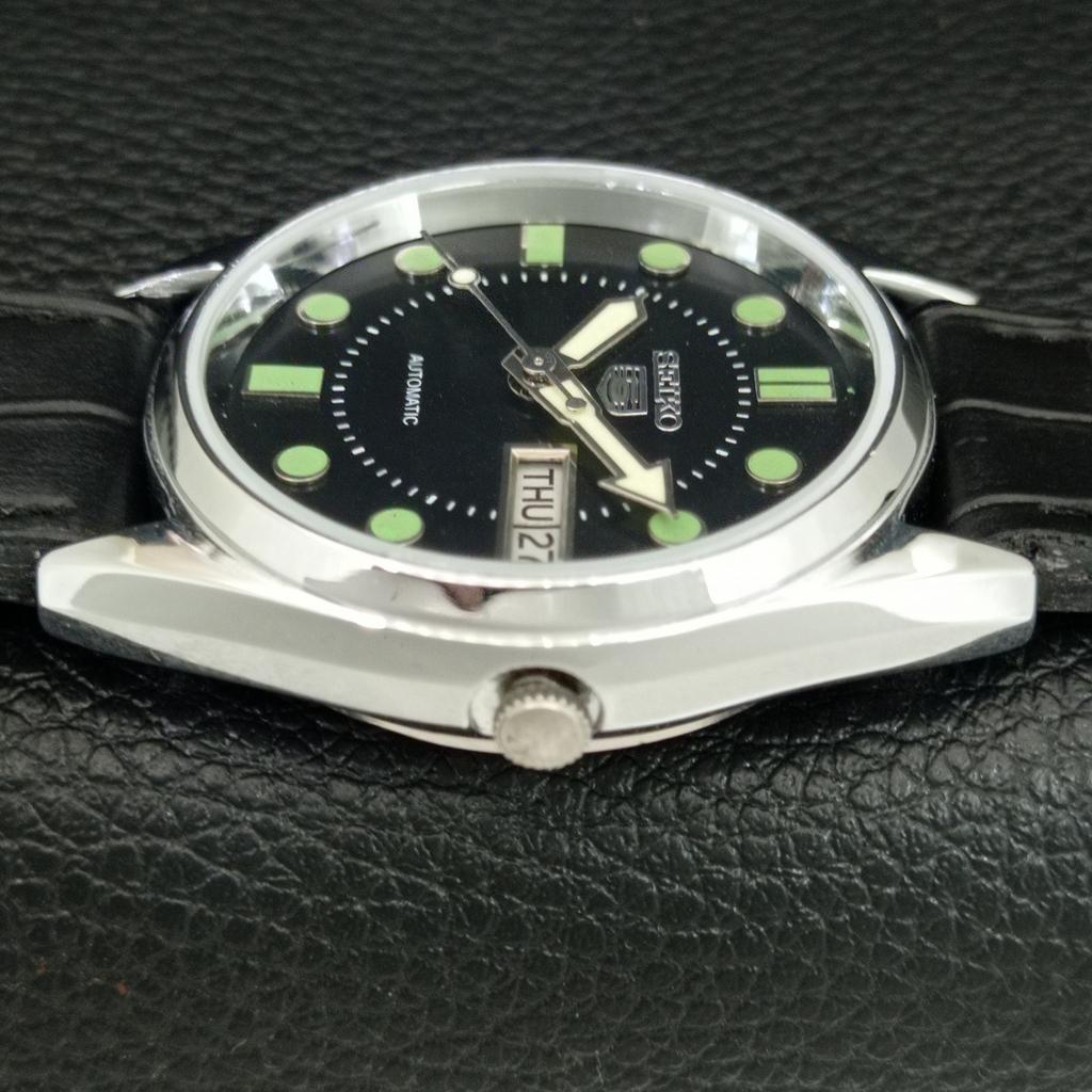 JAPAN VINTAGE REFURBISHED SEIKO 5 AUTOMATIC MENS BLACK DIAL WATCH A444246-1