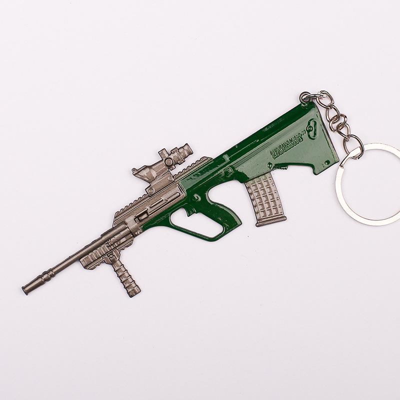 "12 cm PUBG-Schlüsselanhänger: Helm der Stufe 3, Bratpfanne und 98KAWM-Waffenmodell als Geschenk"