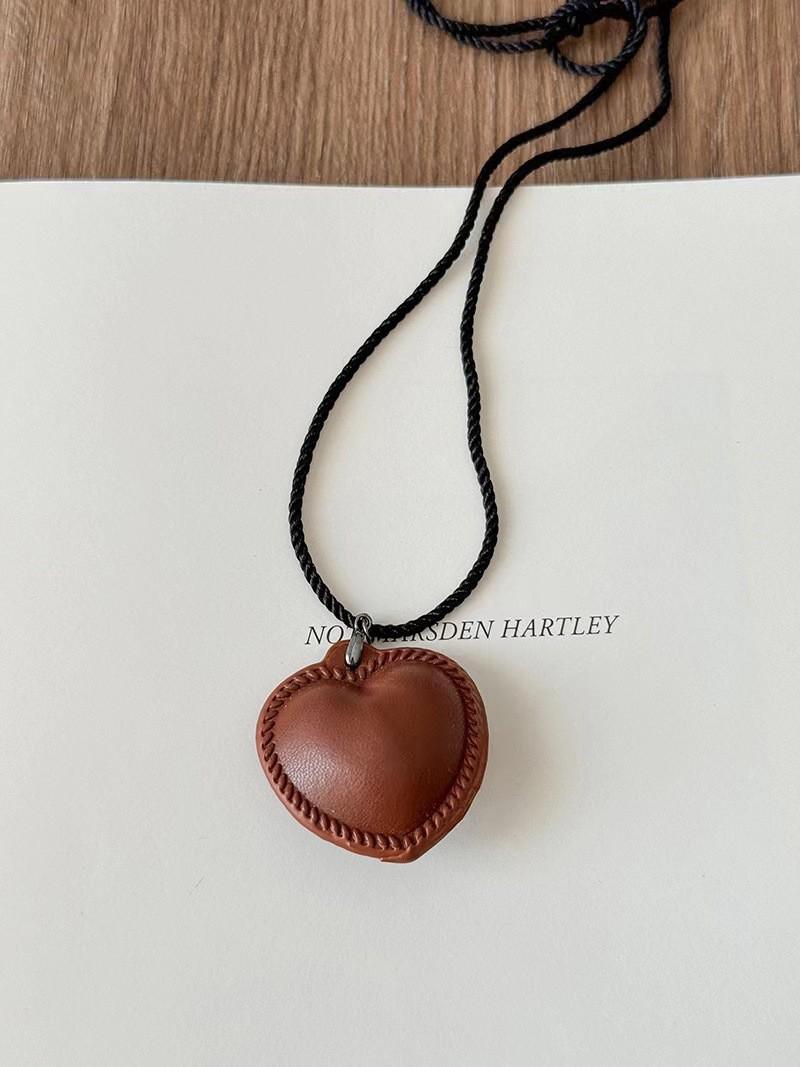 

Сумка для очков из леопардовой кожи с ожерельем из веревки и винтажной цепочкой для свитера Майяра — элитный европейский и американский стиль