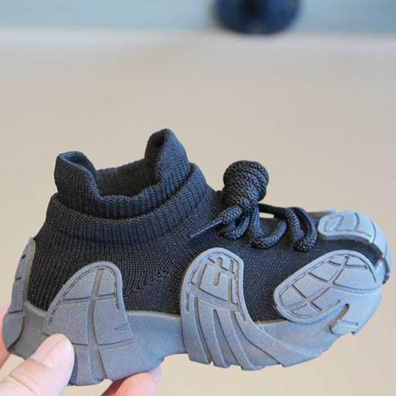 Children's sports shoes, spring and autumn boys' casual shoes, mesh shoes, fly woven girls' socks shoes, baby white shoes