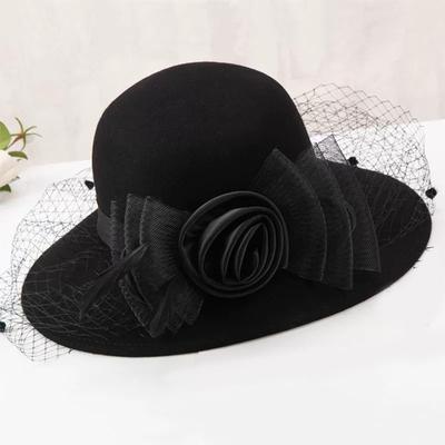 Autumn and Winter Hats, Women's Mesh Top Hats, Light Luxury, Elegant and High-end Retro Woolen Hats