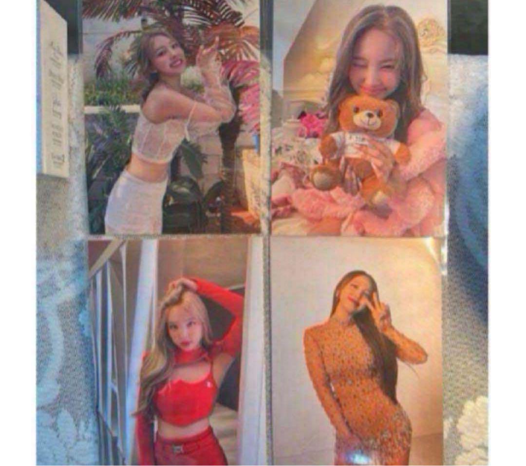 

[Б/У] IM NAYEON Наён Альбом Бонусная открытка Aladin 4 штуки