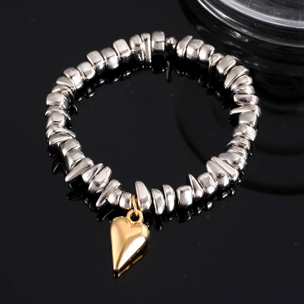 Vintage Irregularity Unique Design CCB Bead Heart-Shaped Pendant Bracelet for Woman Fashion Bracelet Jewelry Holiday Gift