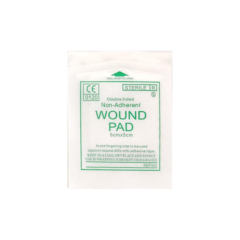 

Disinfecting Non-Woven Cotton Pads for Face Masks, Tattoos, Baby Care, and Cleaning 5x5 cm
