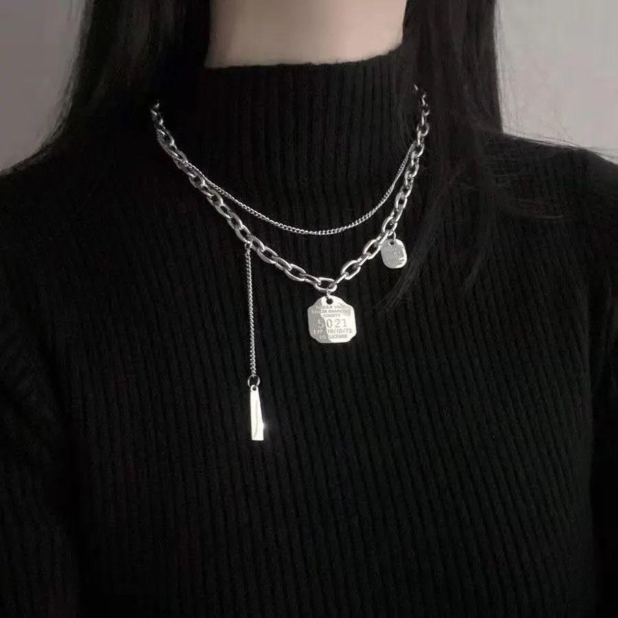 

New retro necklace New female cold wind hip hop male trendy collarbone chain Double decorative neck chain