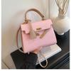 Autumn and Winter New Bags Women's Fashion Versatile Portable Shoulder Bag High Texture Messenger Bag Solid Color High Sense