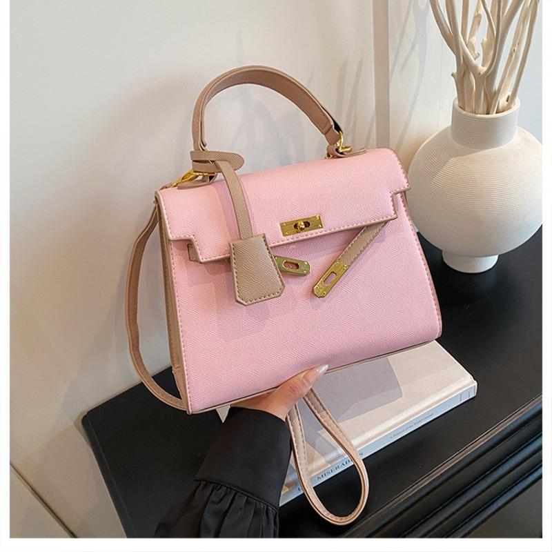 Autumn and Winter New Bags Women's Fashion Versatile Portable Shoulder Bag High Texture Messenger Bag Solid Color High Sense