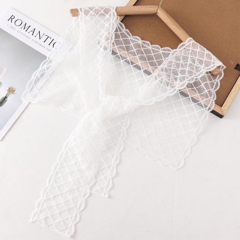 New Style Lace Triangular Binder Headscarf Beige French Farm Style Girl Korean Style Ins Style Lace-Up Hair Band Toe Cap