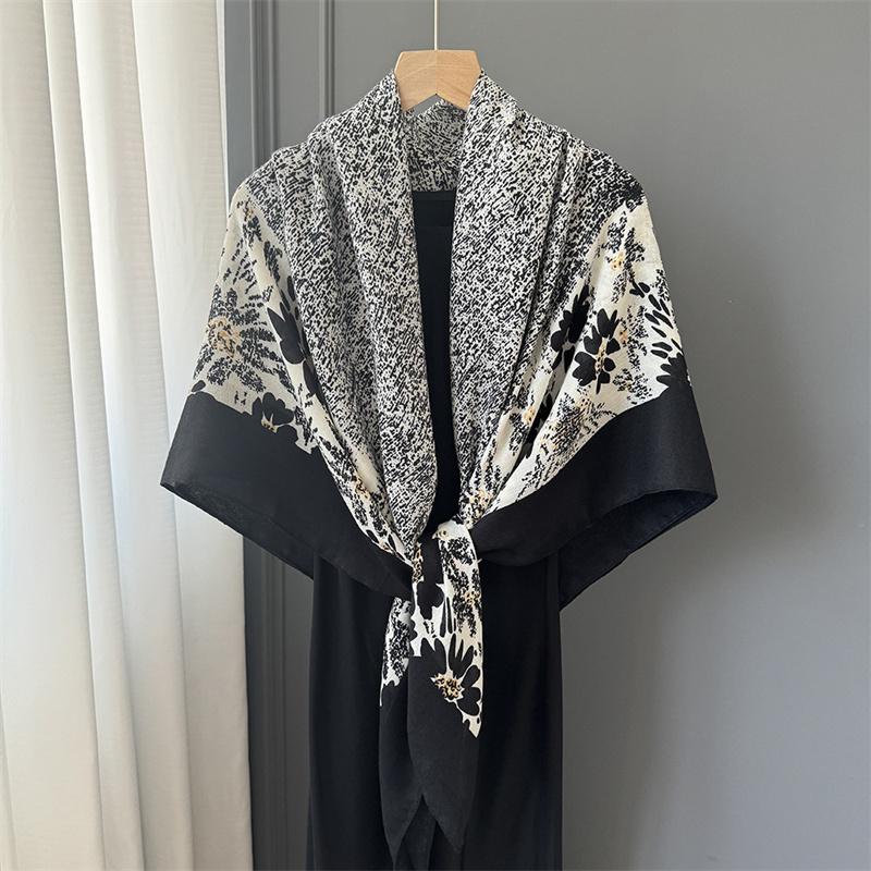 Wintermode 130 cm Quadratisch Hübsches Florales Dickes Viskose-Schaltuch Schal Dame Hochwertiger Wickel Pashmina Stola Bufandas Muslimischer Hijab