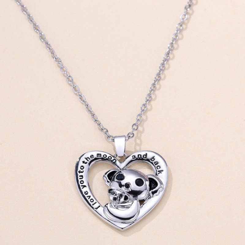 

Small fresh and cute versatile sweater chain white K black eyes panda love necklace