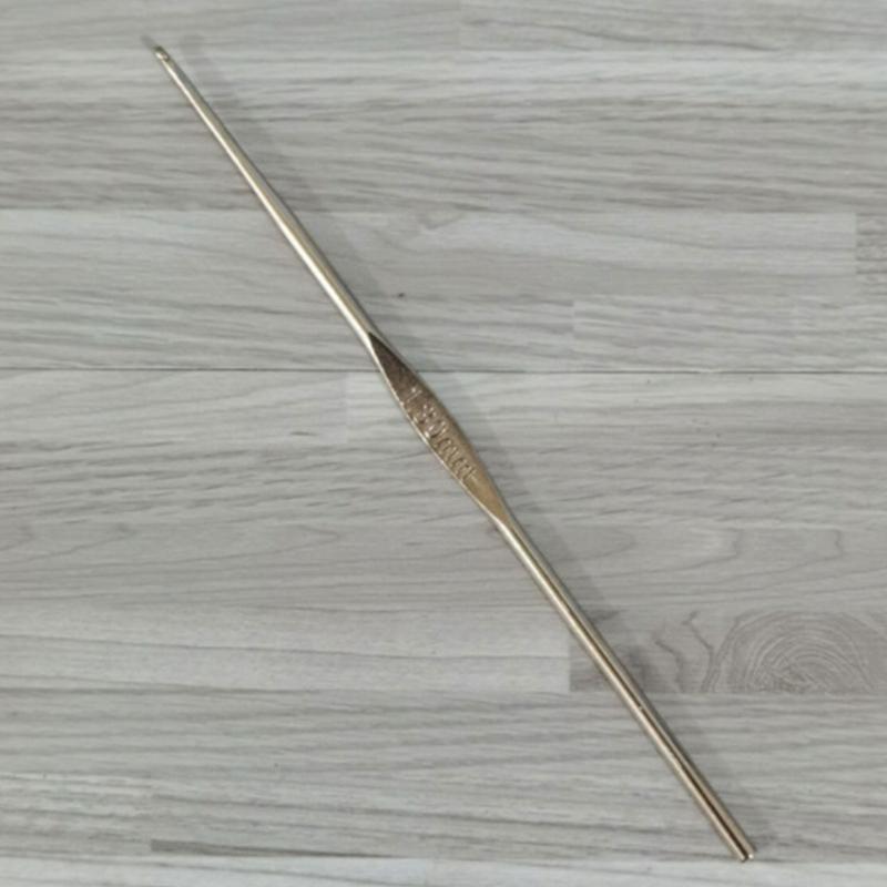 16/32/37Pcs Stainless Steel Crochet Hook Big Eye Knitting Needle Knitting Markers Set with Case for Crochet Hobbyist