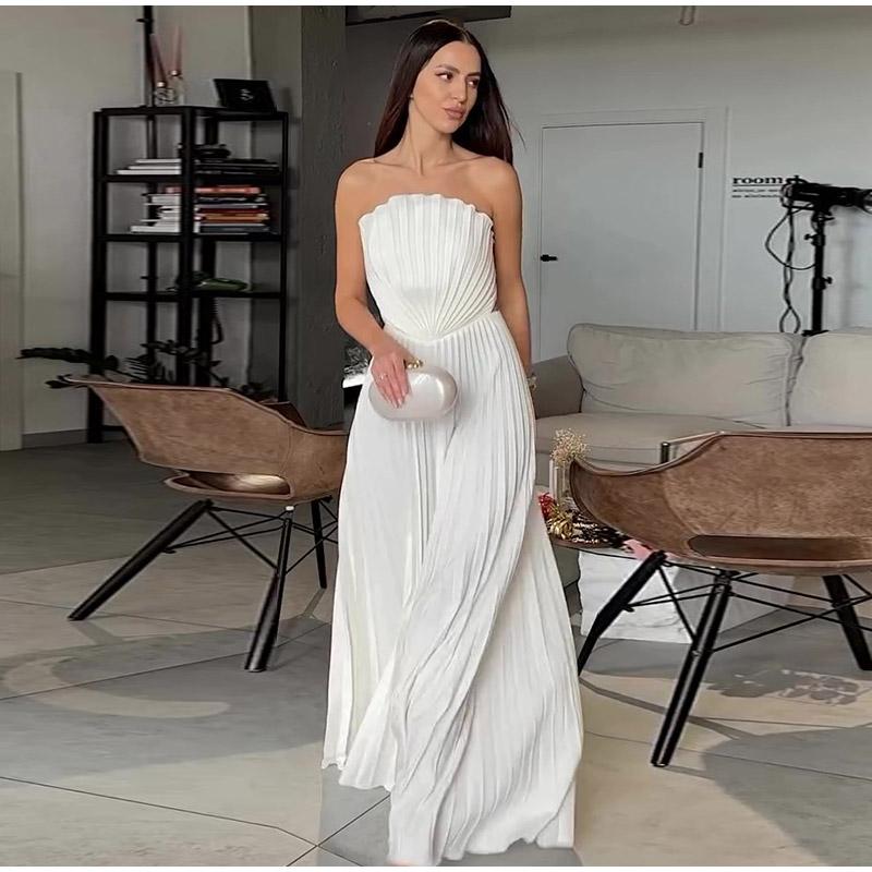 Women's White Strapless Backless Slit Dress with Irregular Pleats and Waist Cinching Design Versatile and Elegant Women's Dress for Daily Wear