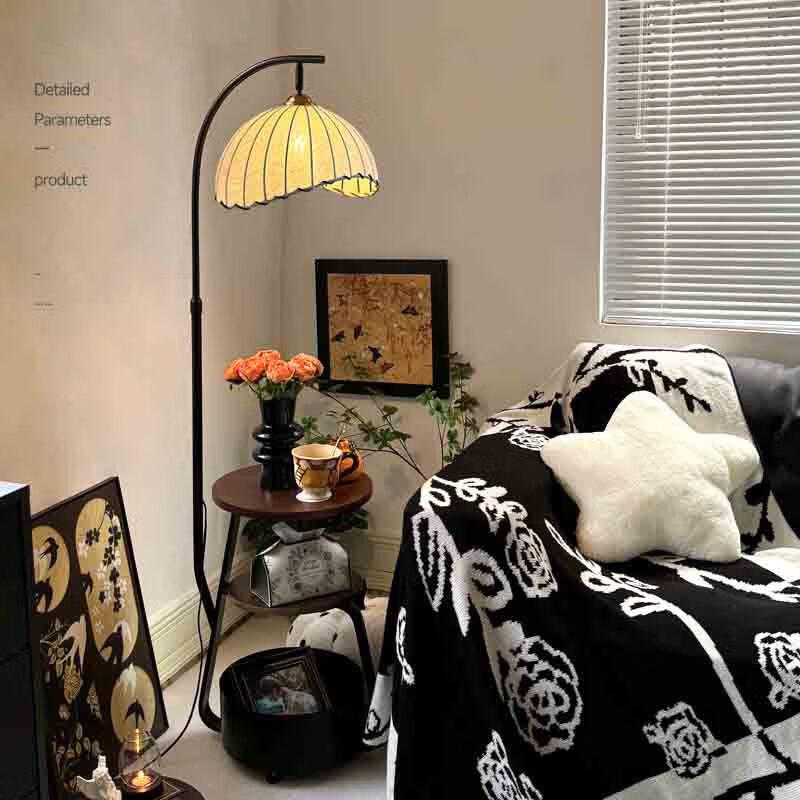 Xuanyong Retro Art Floor Lamp