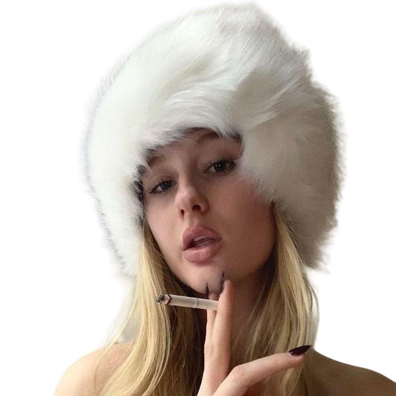 European and American ins Spice Girls imitation fox hair round flat top imitation fur hat thickened fox hair Lei Feng hat