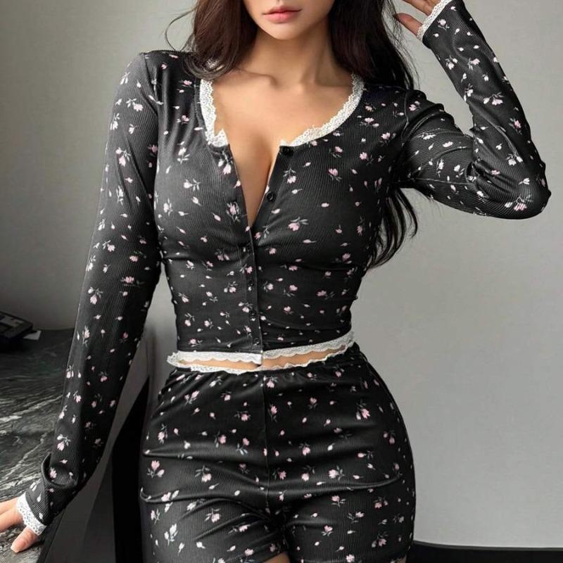 VEZFAA Women's Fashion Casual Spring Autumn Flower Pattern Print Long Sleeve V-Neck Trousers Pants Suits