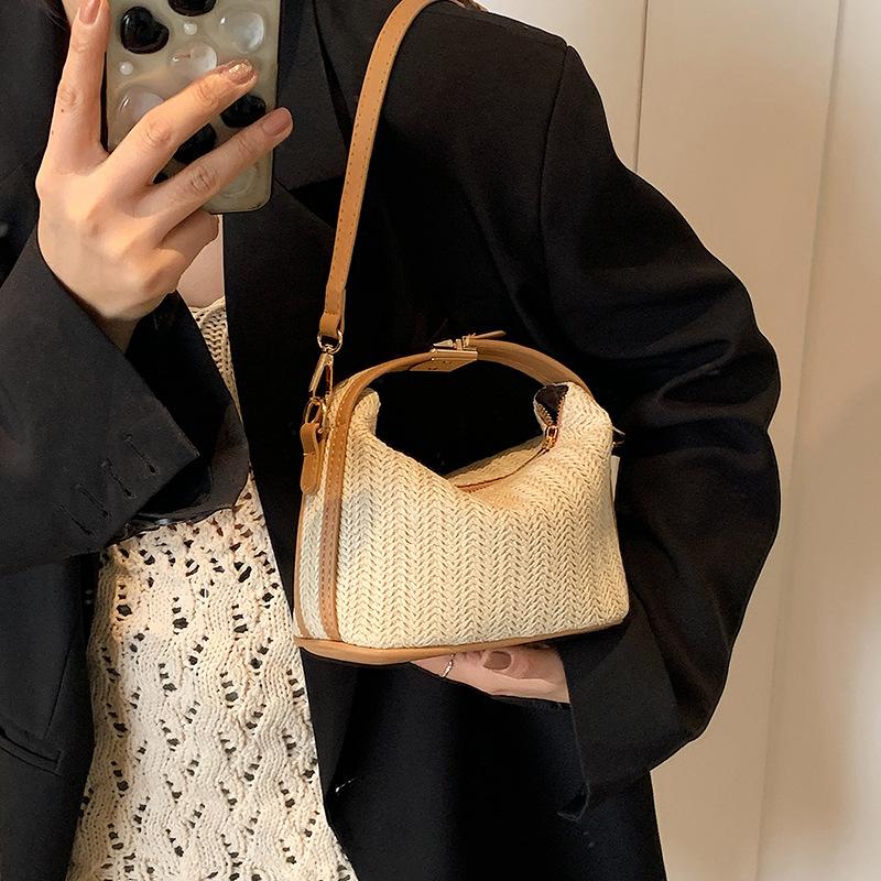 Retro Straw Crossbody Bag For Women Bohemian Small Knitting Summer Purse And Handbag Vacational Bucket Beach Bags