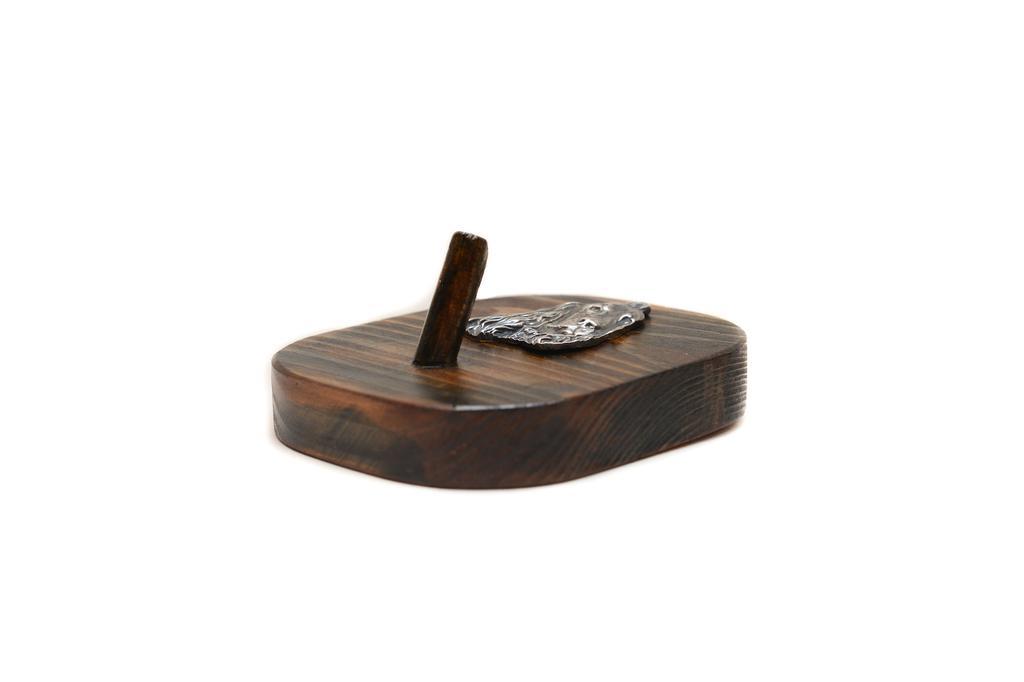 English Cocker Spaniel I - Leash Hanger, Medal Hanger with Dog, Key Hook from Art-Dog Brand