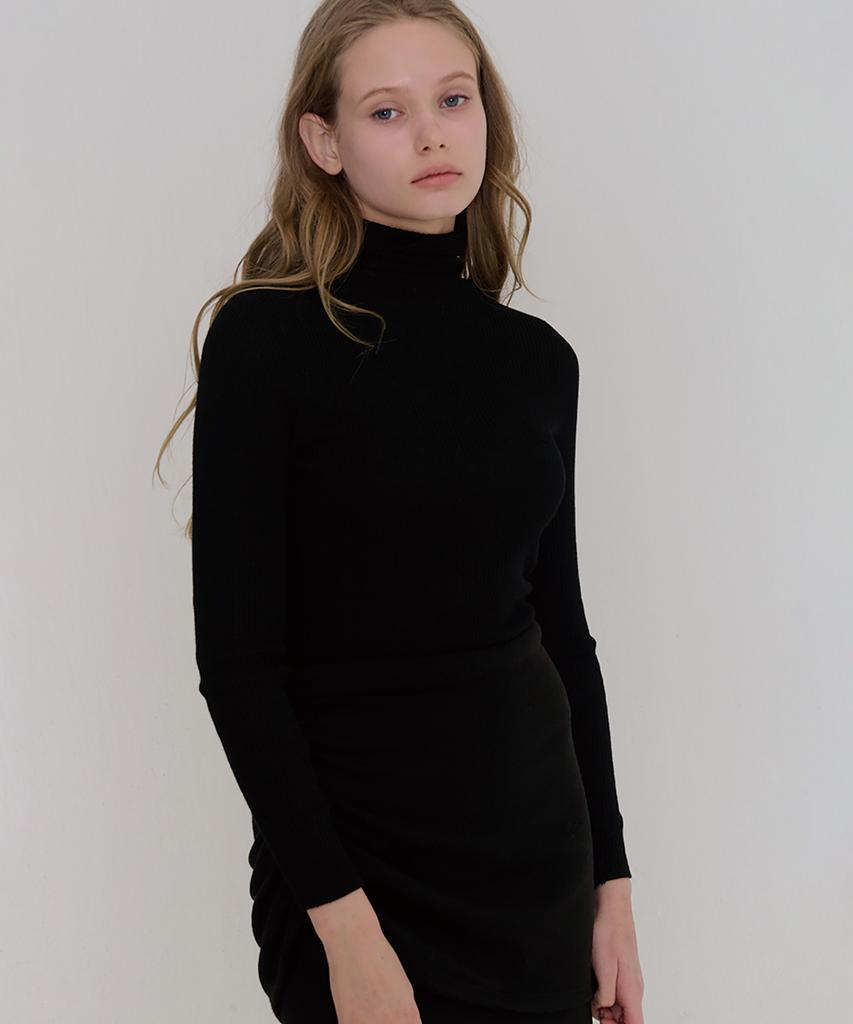 Kamino Ribbed Turtleneck Knit Black