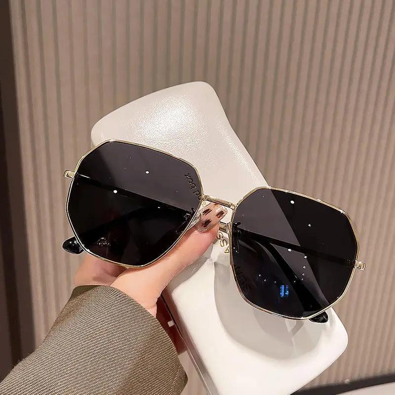 Transparent Blue Versatile Sunglasses Men'S Polygonal Metal Driving Sunglasses Korean Version Trendy Seaside Travel Glasses