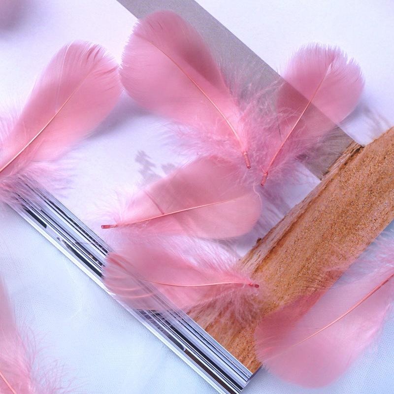 50Pcs Macaron Color Small Feathers 5-8Cm Goose Feather Small Floating Bobo Ball Balloon Filling Decorative Material