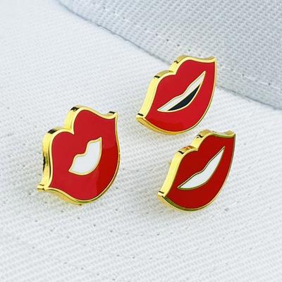 Fashionable Mouth Shaped Enamel Brooch Lapel Pin Jackets Bag Backpack Badge Fashion Accessory for Parties and Event