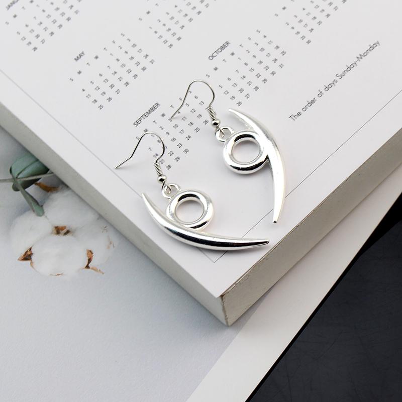 Anime Orochimaru Cosplay Alloy Earrings Jewelry Gothic Unisex Pendant Ear Hook Accessories Gift Props