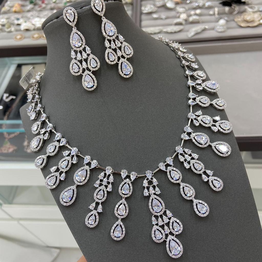 Wind Geometry Water Drop Long Micro-Inlaid Zircon Earrings Necklace Luxury Temperament Banquet Super Flash Bridal Wedding