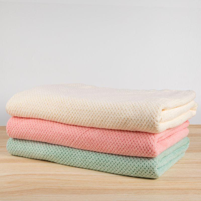 Oversized Microfiber Beach Towel For Super Fast Drying And Water Absorbing