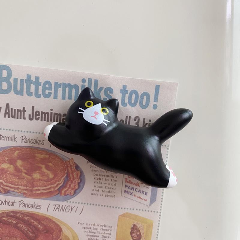 

Креативные магниты на холодильник в виде кошек, милые мультяшные наклейки с бегущими кошками, кавайные животные, канцелярские товары, аксессуары для DIY, украшение, подарок