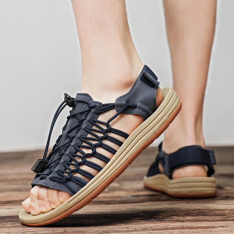 Fashion 2025 Summer Men Soft Bottom Sandals Comfy Flat Designer Outdoor Antiskid Walking Sandals Men's Casual Leather Beach Roman Shoes