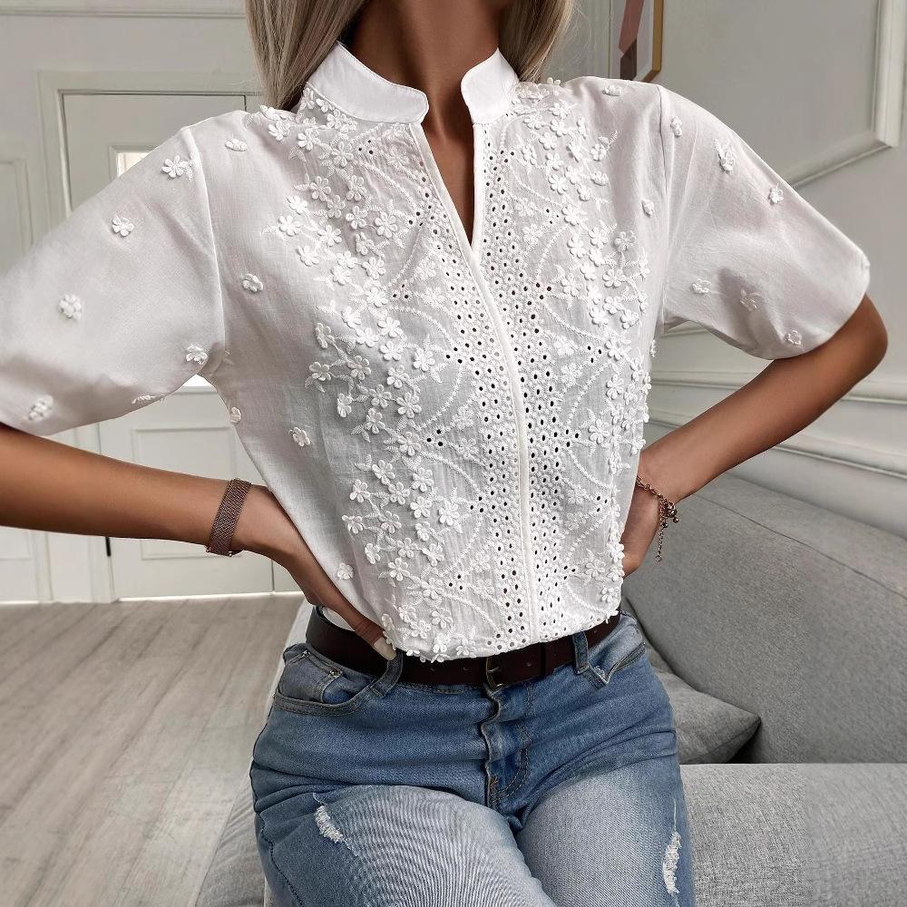 Jarní výšivka Dámská halenka Módní Letní Výstřih do V Lucernový rukáv Bílá košile Žena Vintage Bavlna Prolamované topy