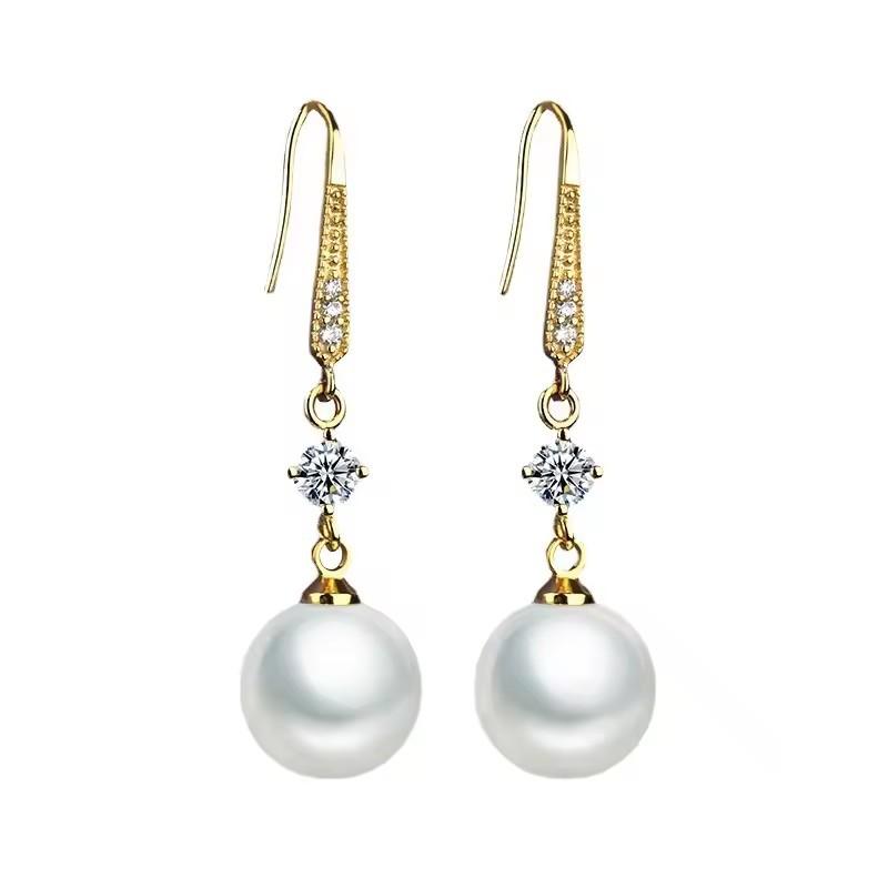 

Elegant Zircon Pearl Ear Hooks Minimalist Luxury Commuter Earrings Chic Simple Fashion Jewelry For Women Daily Wear