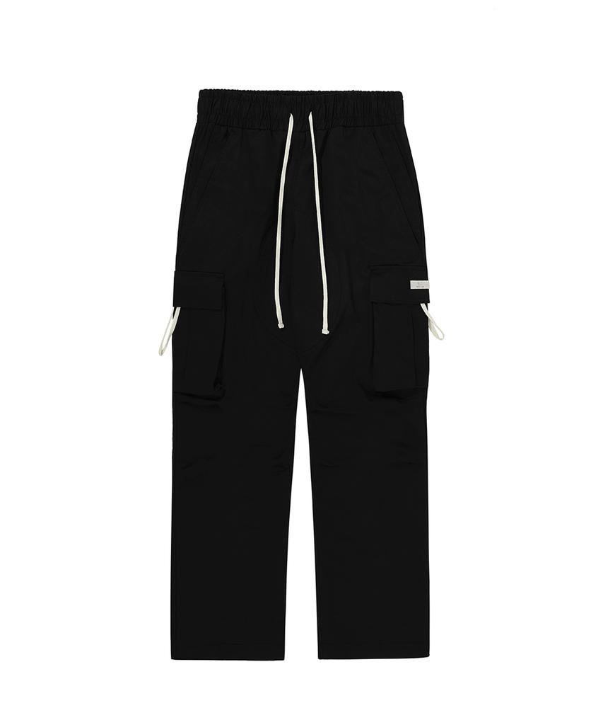 Opeunyadeu(Owai) Eight Cargo Pockets Pants-Black