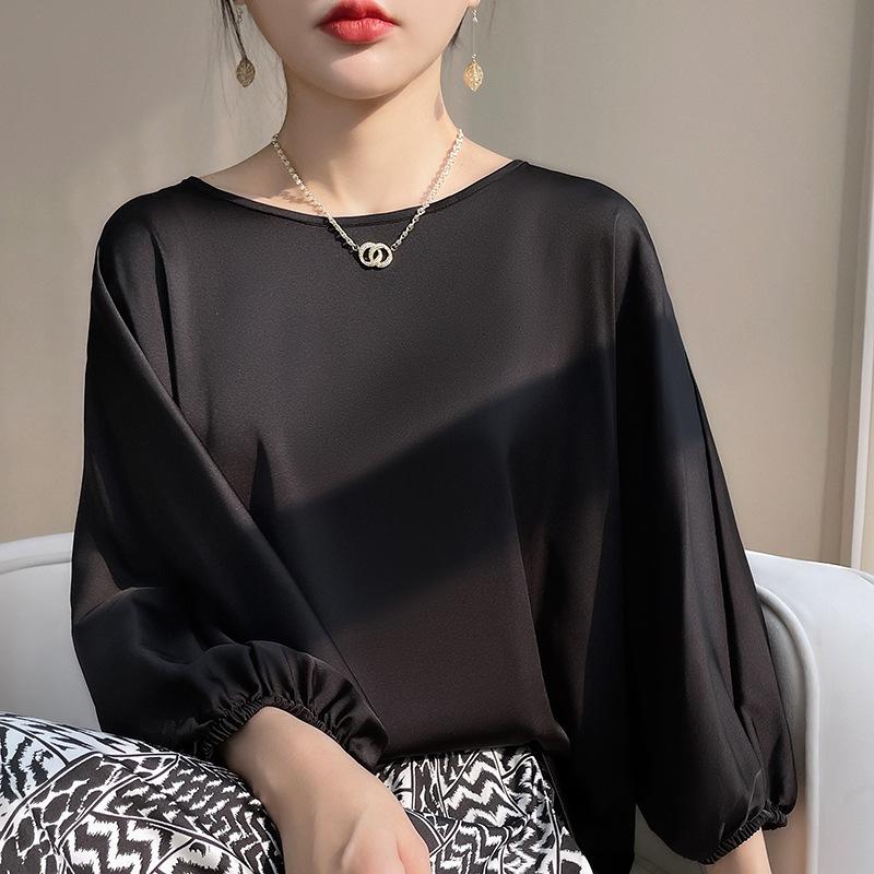 Sommer Damen Seiden T-Shirt Rundhals Pullover Kurzes Satin T-Shirt Lockere dünne Temperamentbluse