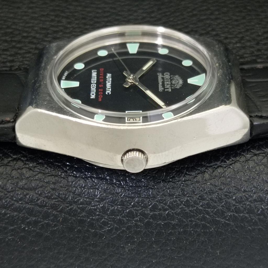 VINTAGE ORIENT AUTOMATIC 46941 JAPAN MENS BLACK COLOR DIAL WATCH a701811-5 R207-a701811