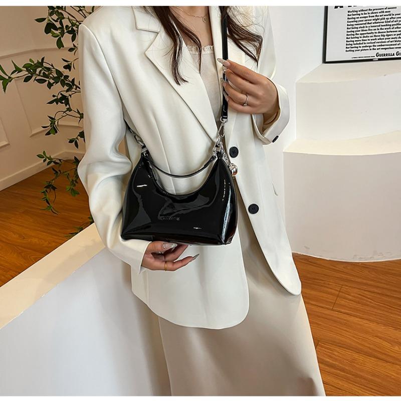 Niche Premium Texture Handbag Women's New Silver Underarm Bag Fashion Chain Shoulder Messenger Bag