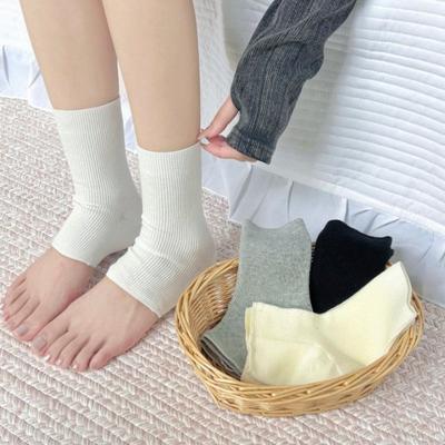 Çoraplar ve tuhafiye – Çoraplar