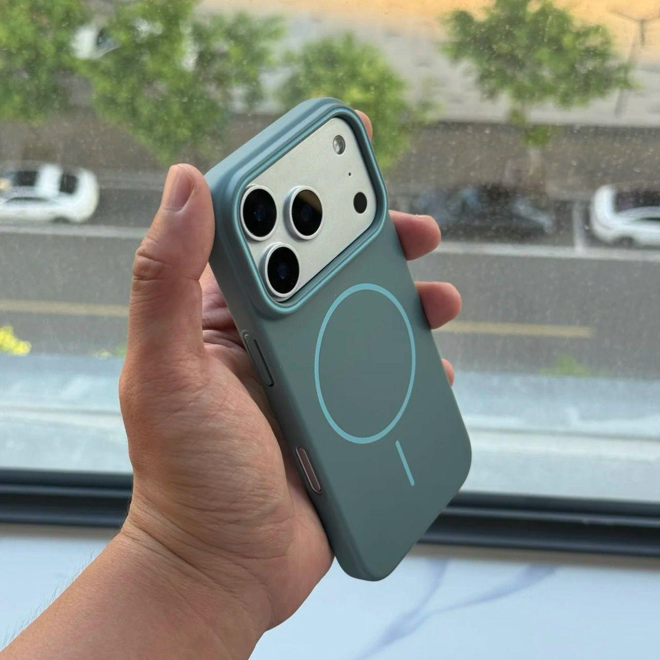 

Ultra Thin Hard PC Magnetic Case for iPhone 17 Air 16 15 14 Plus 13 Pro Max For Magsafe Shockproof Matte Cover iPhone 13