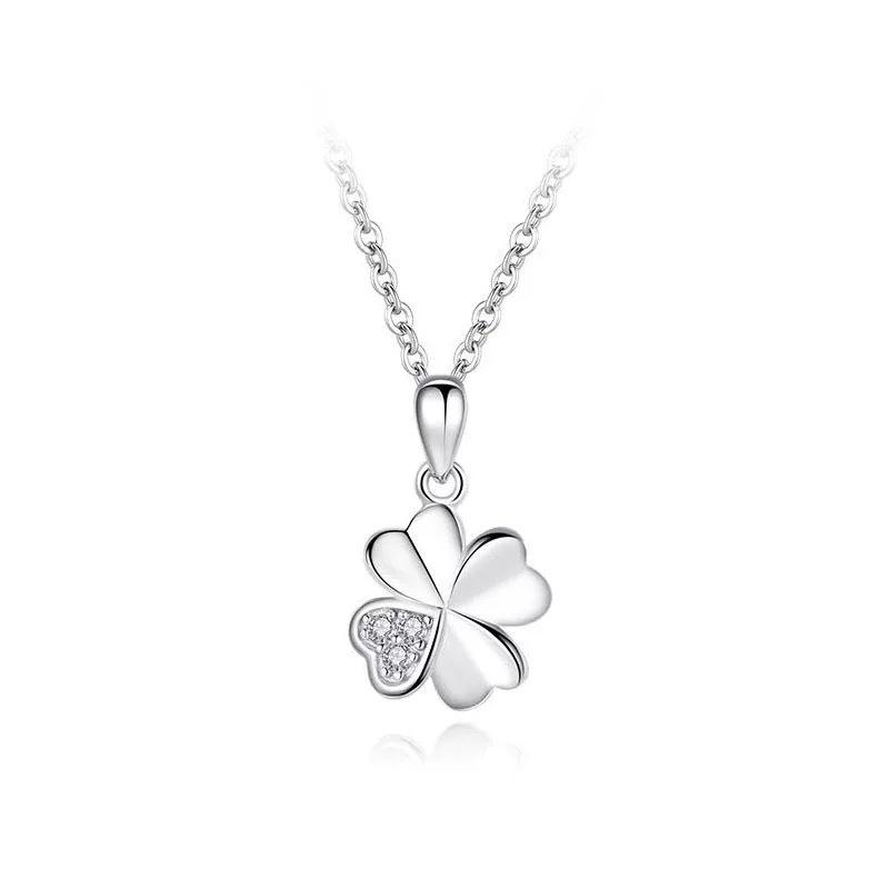 Women Luxury Rhinestone Four Leaf Clover Zircon Pendant Clavicle Necklace