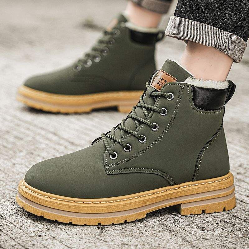 Winter large size men's shoes are cold-proof and warm, piled and thickened snow boots men's high-top trendy versatile cotton shoes men's Martin boots