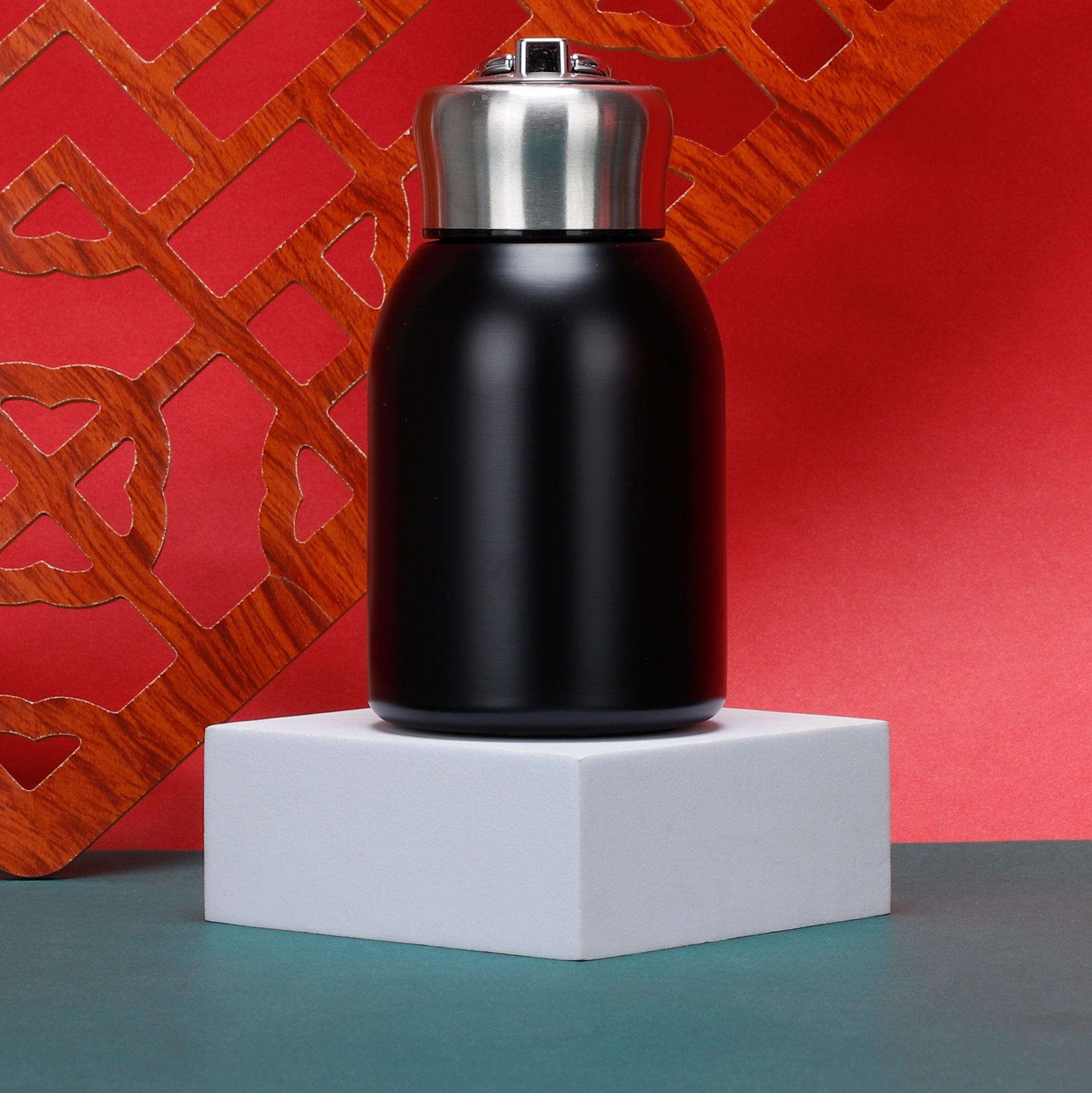 

Премиальный китайский термос-тамблер с ручкой «Павлин» 300ml