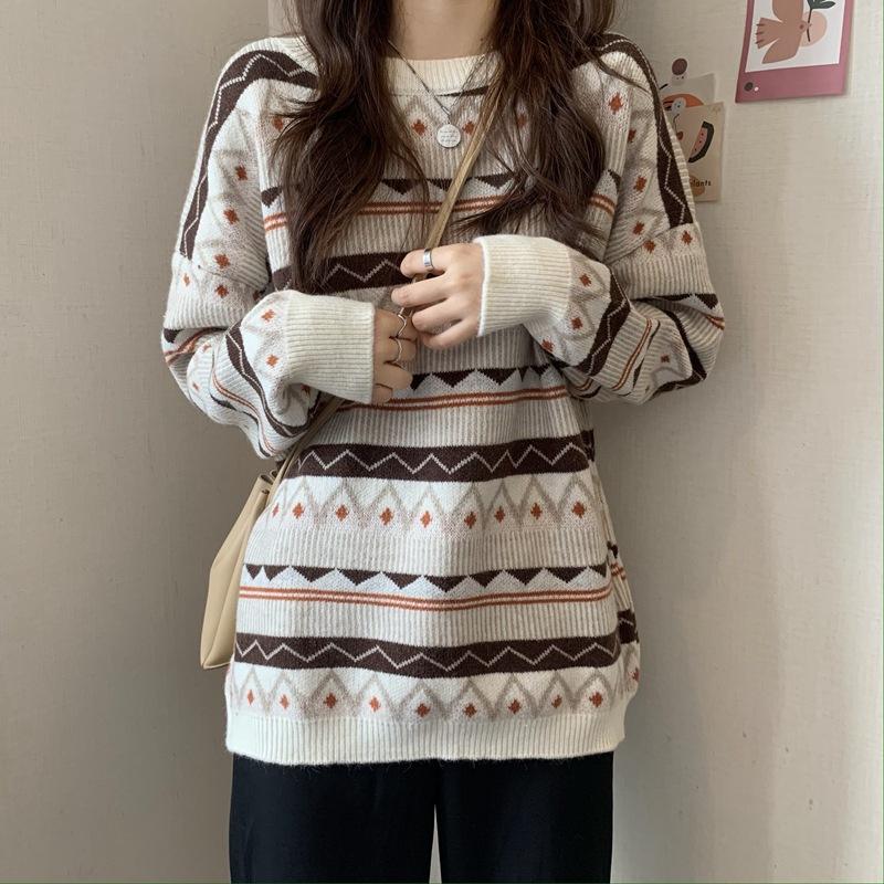 Autumn and Winter Retro Style Diamond Round Neck Loose Pullover Sweater Women's Knitted Sweaters