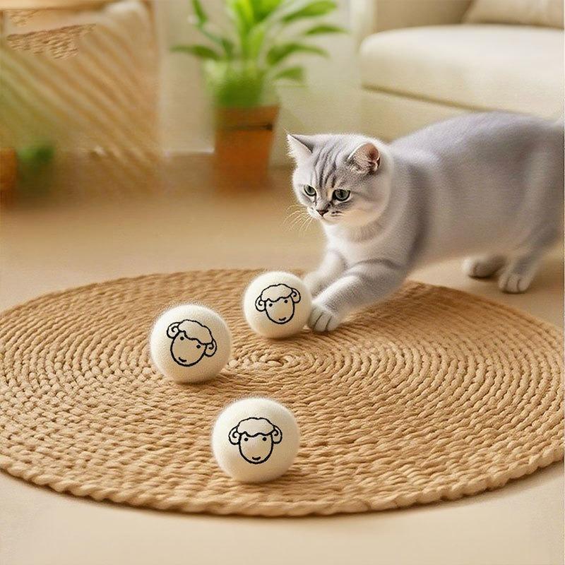 Natural Wool Felt Cat Toy Balls Silent Noiseless Interactive for Indoor Cats Self Play Chase Soft Durable Bouncy Handmade