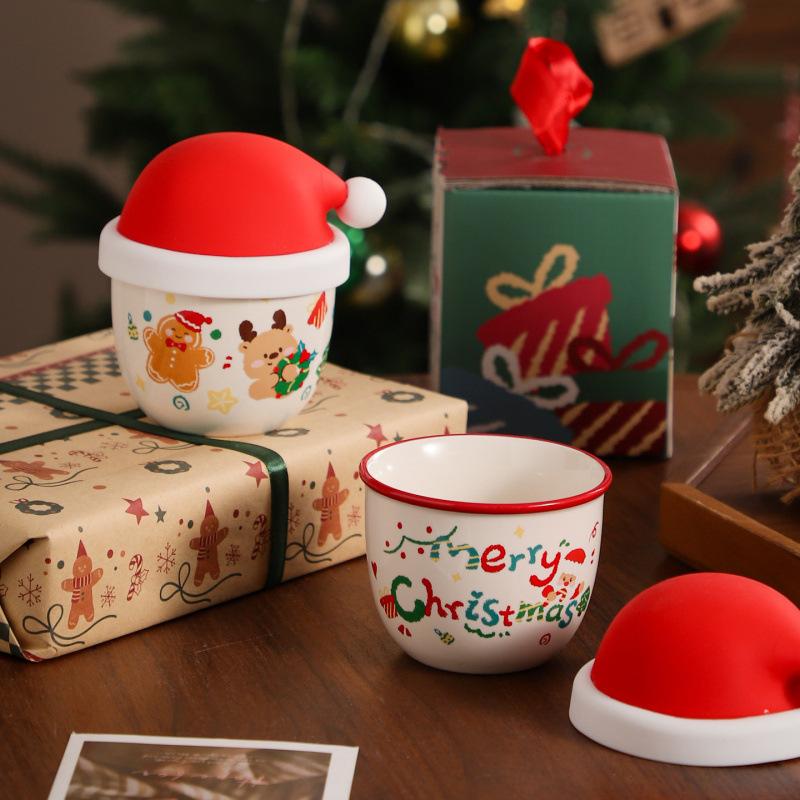 High-value cute creative water cup Christmas hat cup Girls ceramic mug Office coffee cup with lid gift